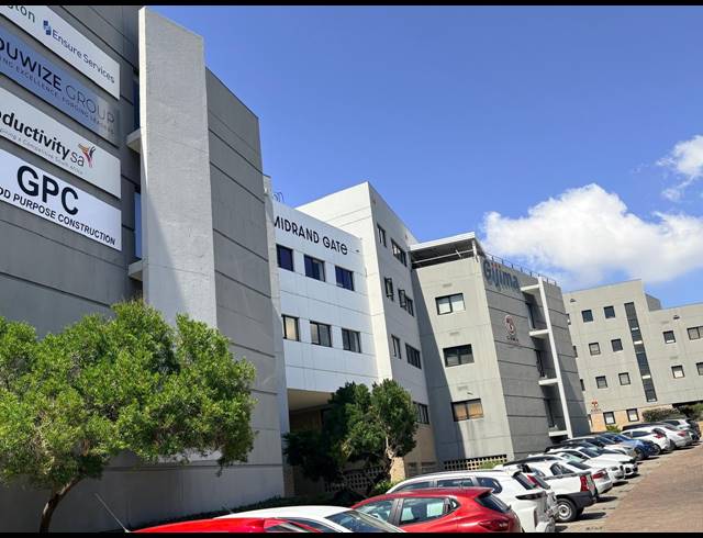 738M² OFFICE TO LET IN MIDRIDGE PARK